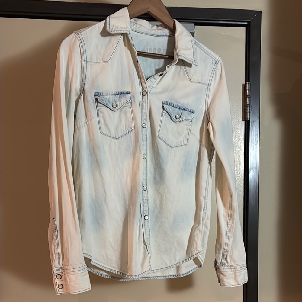 GAP Light Blue Chambray Shirt
